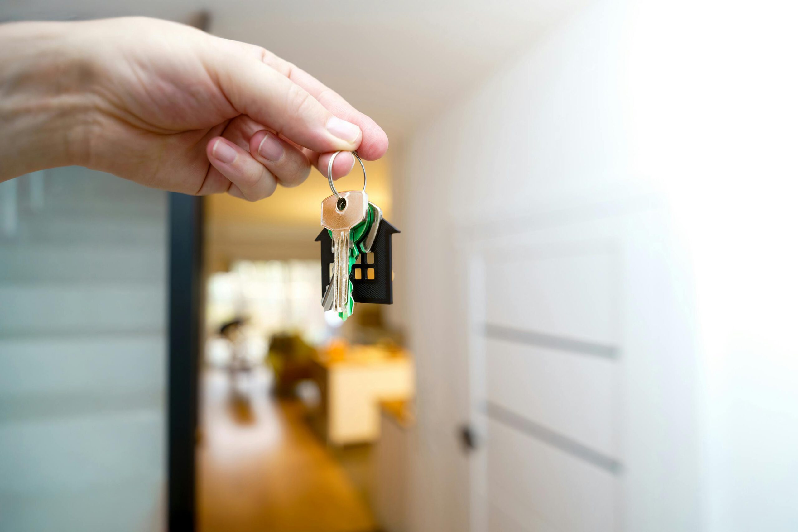 Aftrekbare financieringskosten bij aankoop woning – nieuwe huissleutels, hypotheek en belastingaangifte Nederland